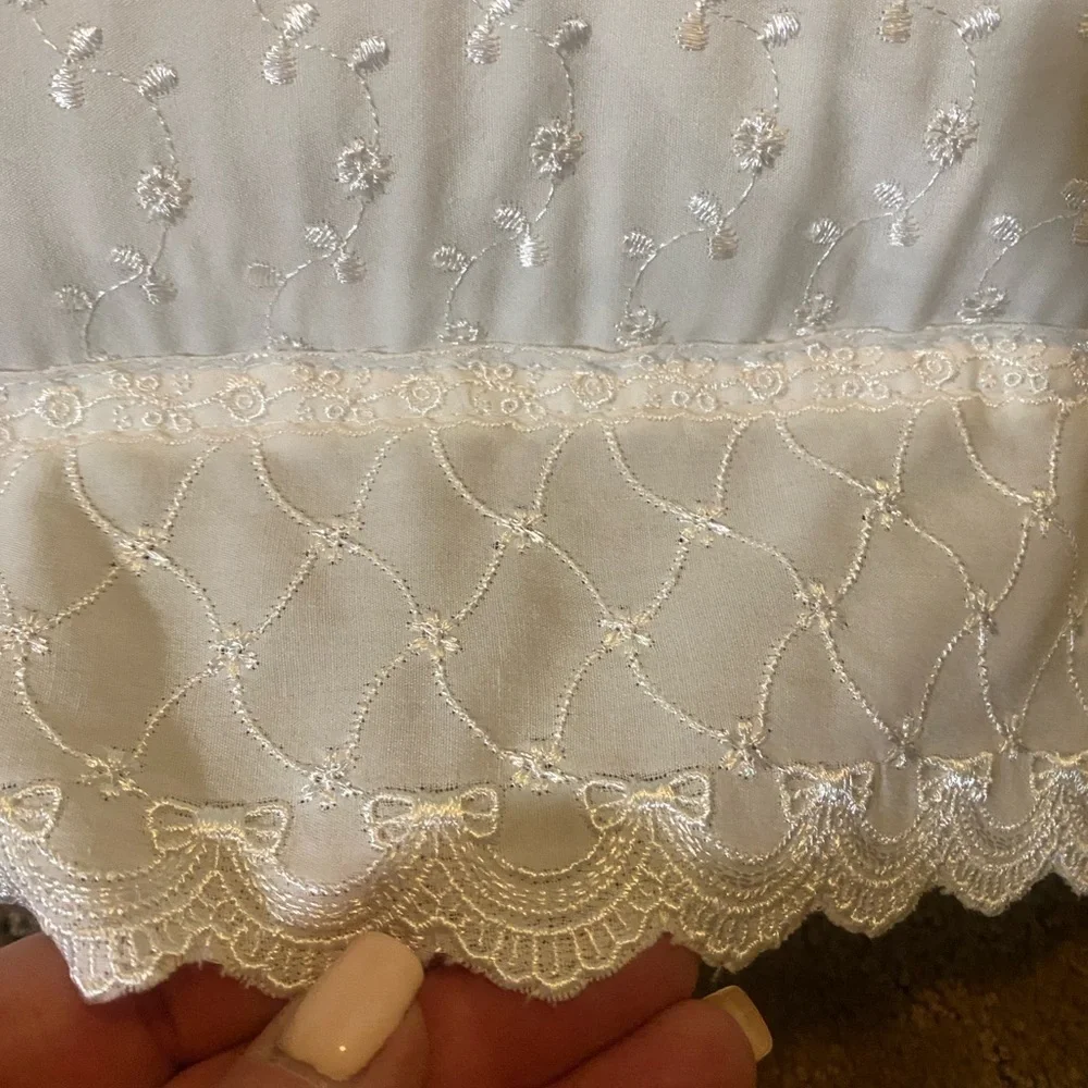 Decorative White Eyelet Embroidered Lace Pillow Removable 22” Beautiful